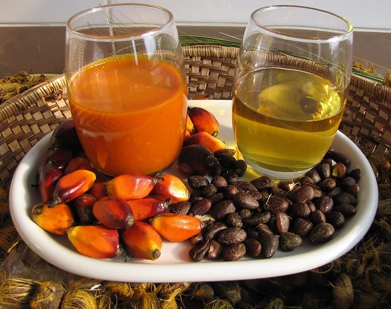 Deku Dessi (Palm Nut Soup), via Wikimedia Commons