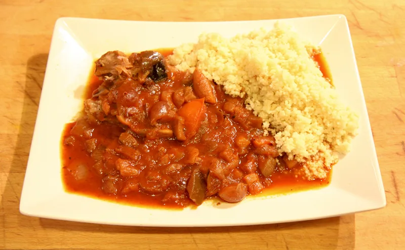 Lham bel Barkouk (Lamb Tagine with Prunes), via Wikimedia Commons